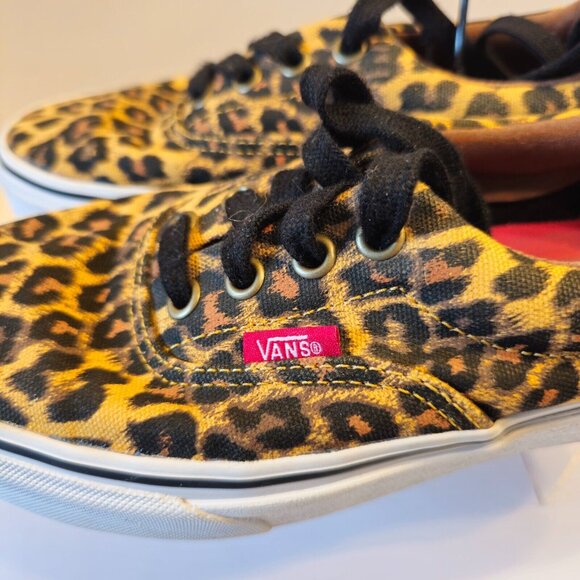 Vans Off The Wall Shoe Women’s 6-Men’s 4.5. Leopard Animal Print Lace Up Low Top - Picture 3 of 12